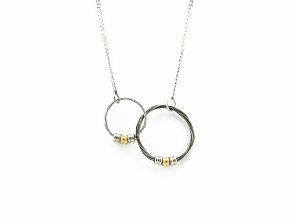 Interlocking Hoop Necklace