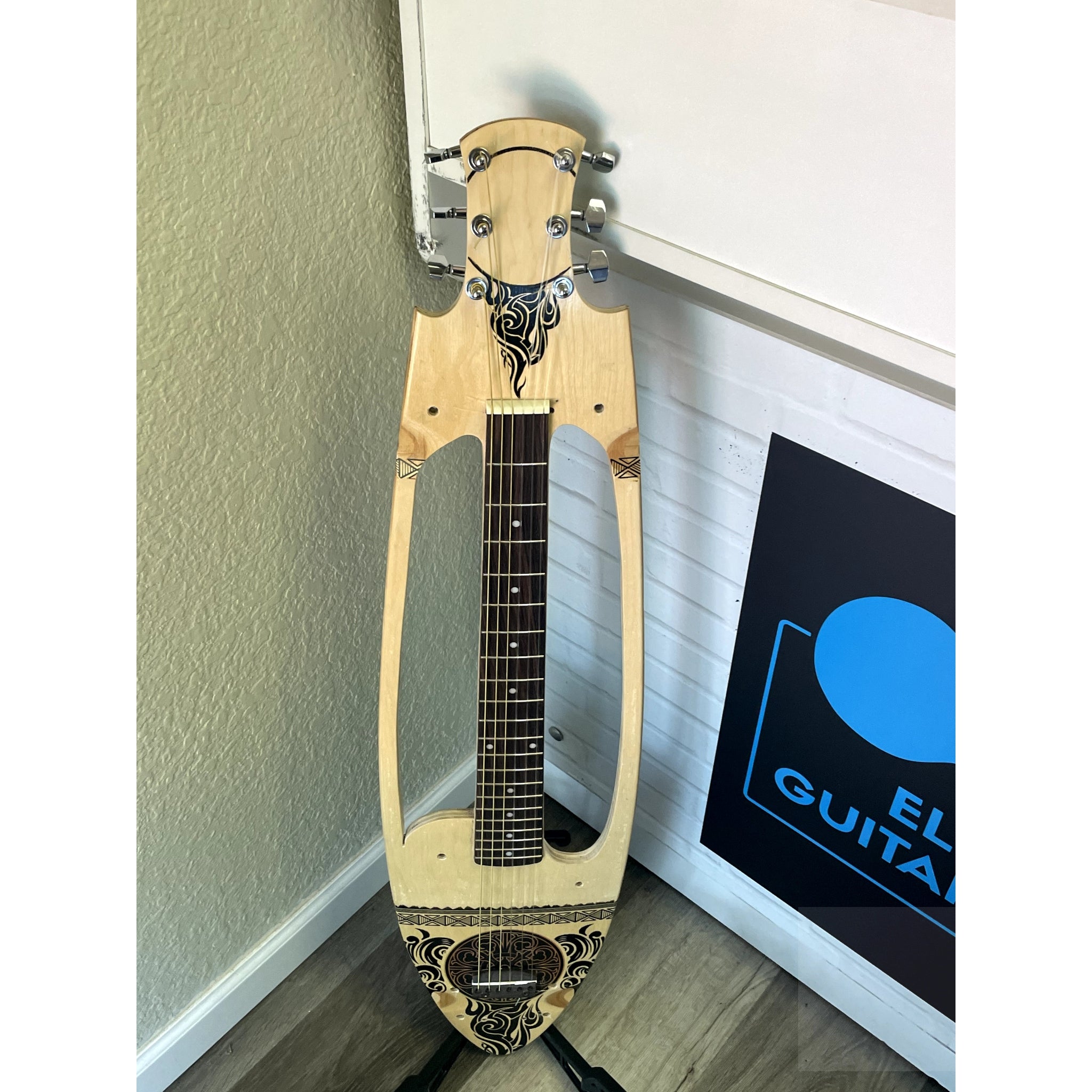 SKATAR Guitar & Skateboard - Local El Cajon Inventor's Unique Creation