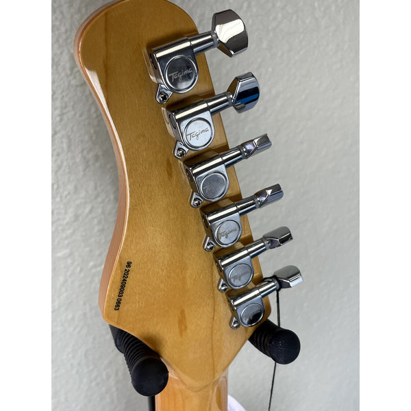 Tagima TG-530 — S-Style, Basswood/Maple, 3× Single-Coil, Tremolo
