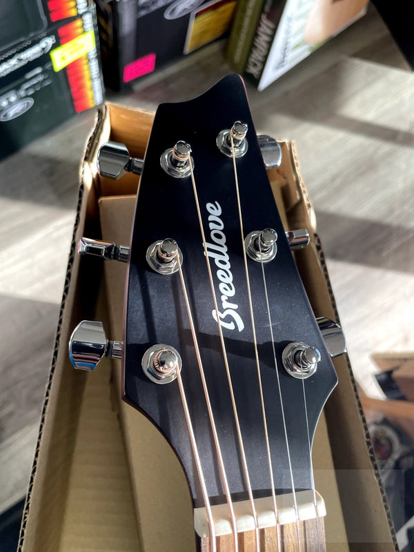 Breedlove Discovery S Concert European - African Mahogany - El Cajon Guitars and Music