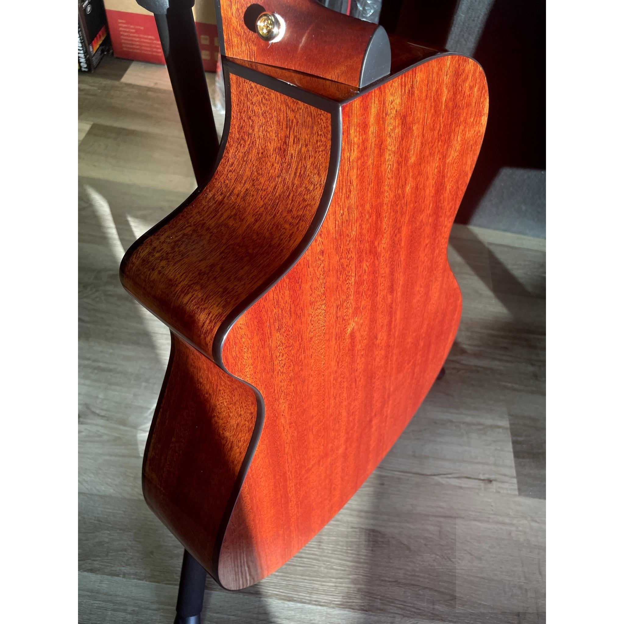 Breedlove Solo Pro Concert Edgeburst 12 String CE Red Cedar - African Mahogany - El Cajon Guitars and Music