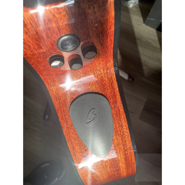 Breedlove Solo Pro Concert Edgeburst 12 String CE Red Cedar - African Mahogany - El Cajon Guitars and Music