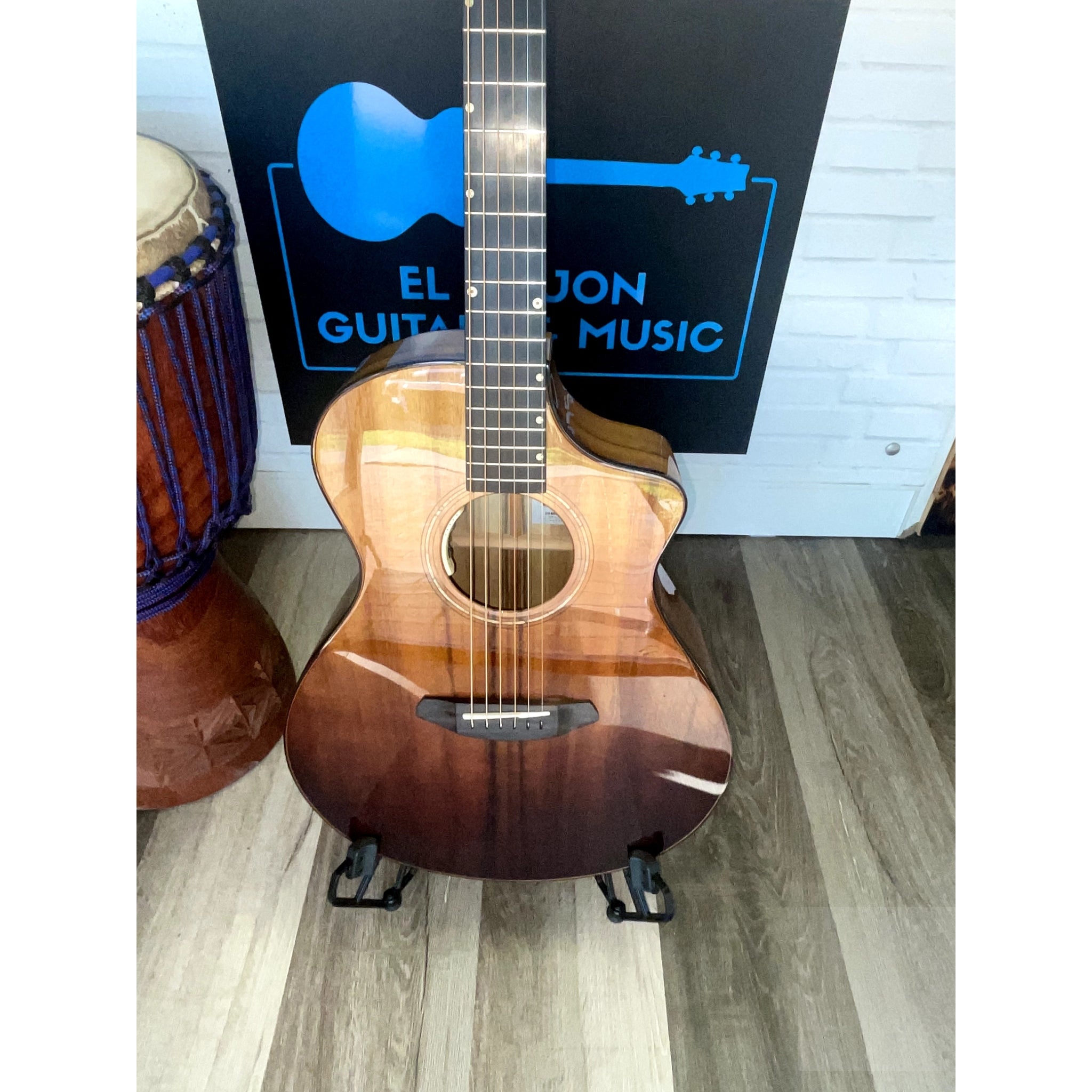 Breedlove USA Made Oregon Concert Sahara CE Myrtlewood - Myrtlewood LTD - El Cajon Guitars and Music