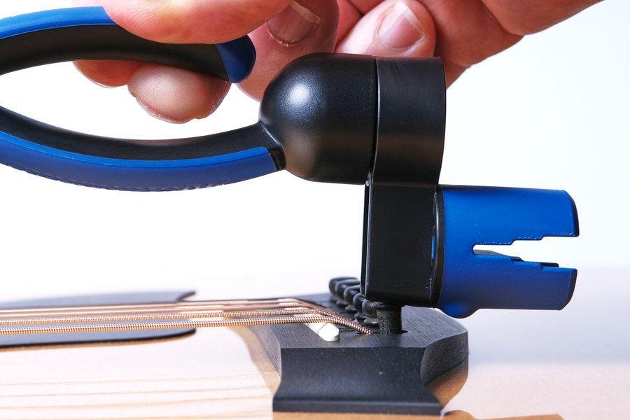 (NEW) GRIP ONE - All in ONE String Winder Cutter Puller - El Cajon Guitars and Music