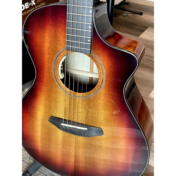 Oregon Concert Old Fashioned CE Myrtlewood - Myrtlewood - El Cajon Guitars and Music