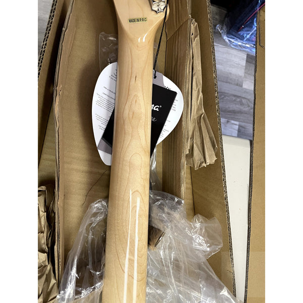 Tagima Grace 700 Honey Burst with Rosewood Fretboard - El Cajon Guitars and Music