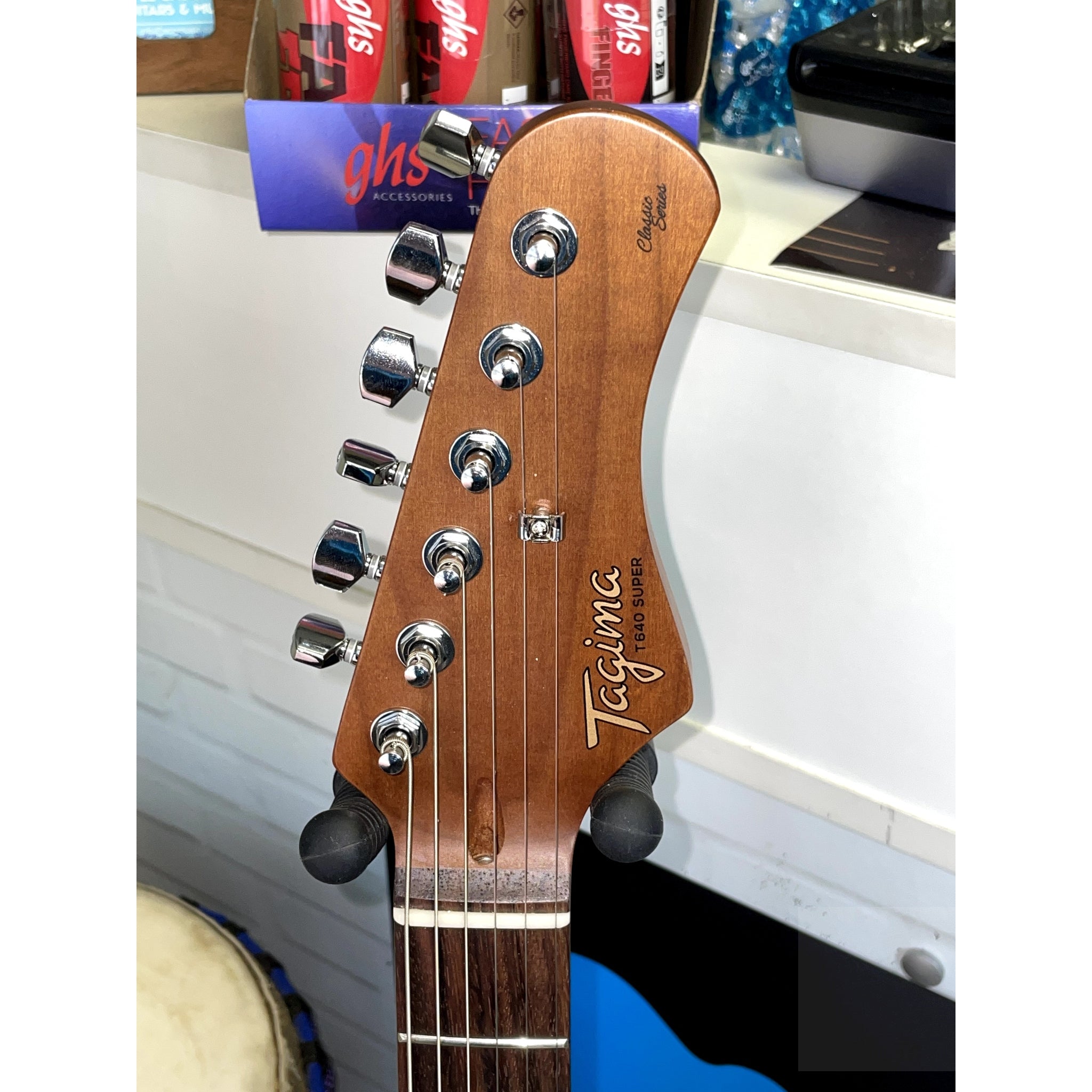 Tagima T 640 Super Classic Electric Guitar with Single Coil neck and middle, Humbucker Bridge - El Cajon Guitars and Music