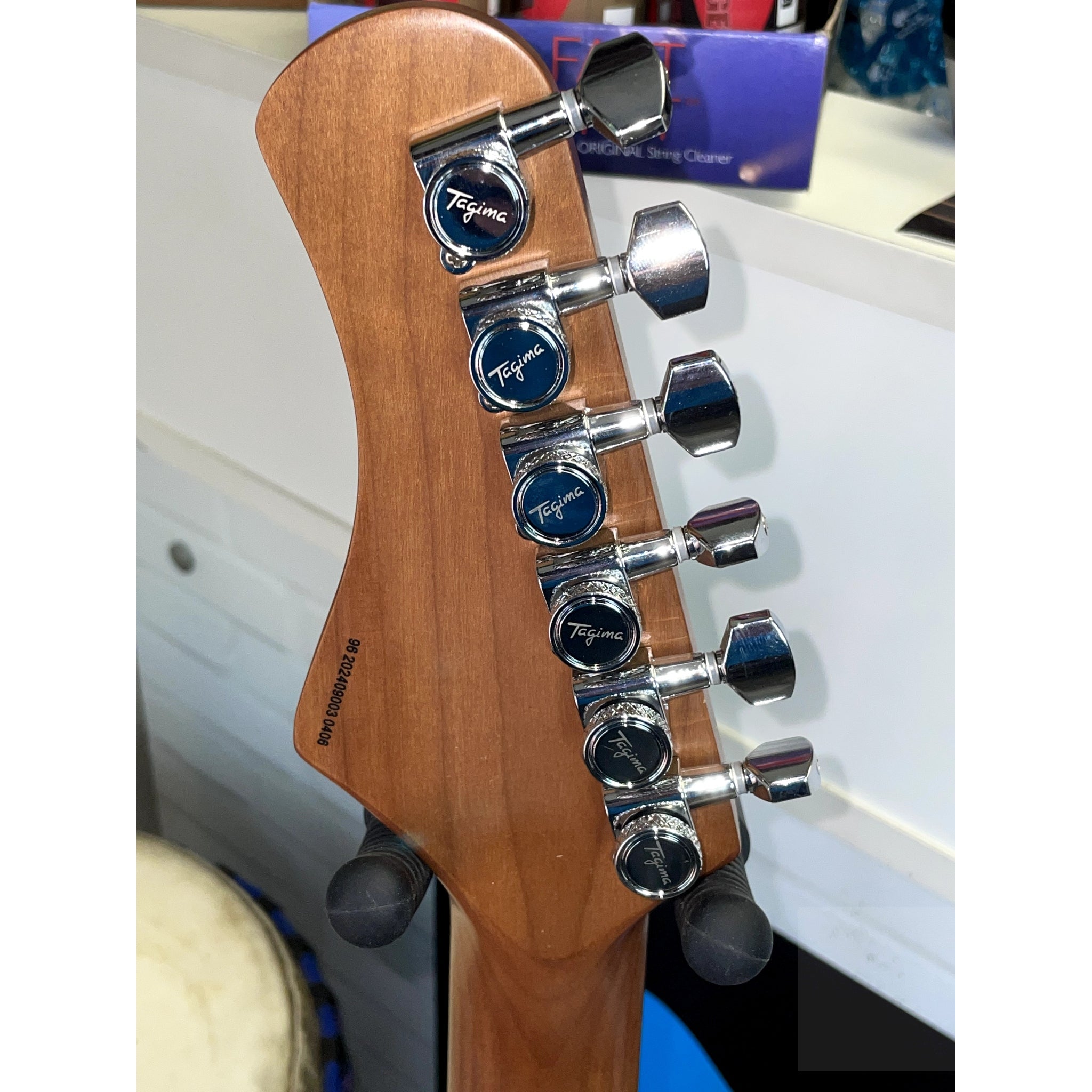 Tagima T 640 Super Classic Electric Guitar with Single Coil neck and middle, Humbucker Bridge - El Cajon Guitars and Music