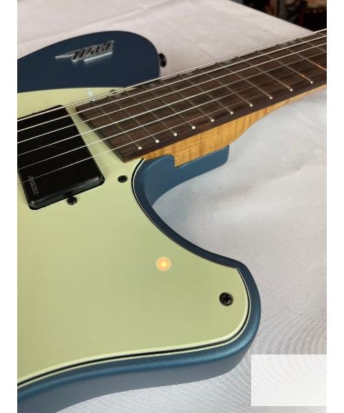 Wild Customs Headless Guitar 6 String Electric Blue