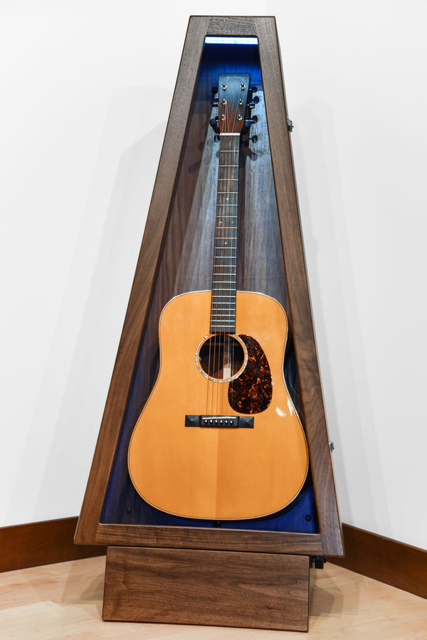 ClimaStand Triangle Humidor with Base - Walnut