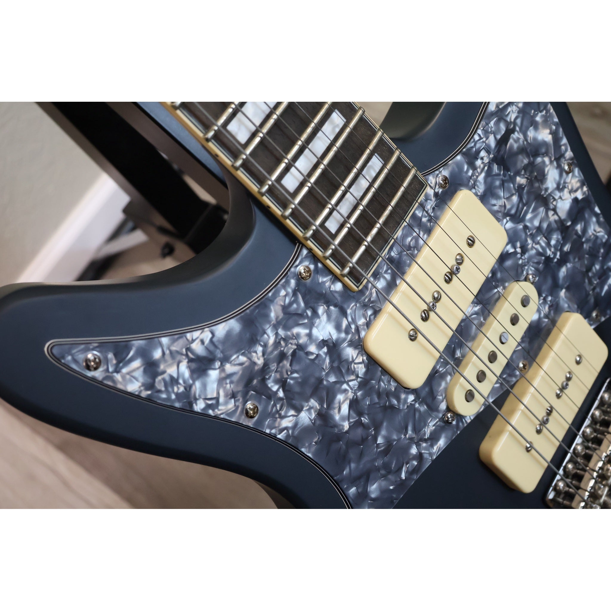 D'Angelico Premier Bob Weir Bedford block inlays, neck P-90 and pearl pickguard close-up