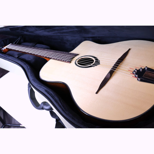 Lâg SL200 Petite Bouche Gypsy Jazz Guitar