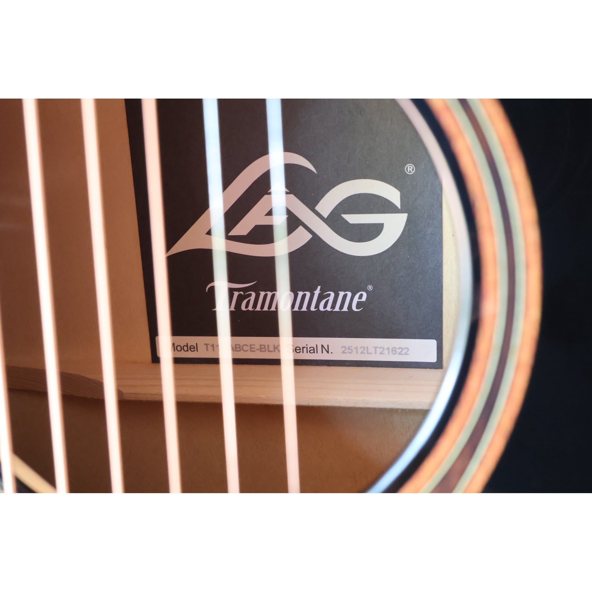 Lâg Tramontane Special T118 Auditorium Bevel Cutaway Acoustic-Electric Guitar – Black