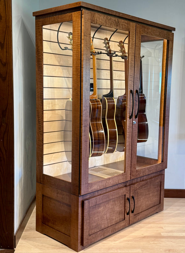 ClimaCab Traditional | Flame Maple with Boston Stain and Natural Flame Maple Slat Wall *Available November 2025