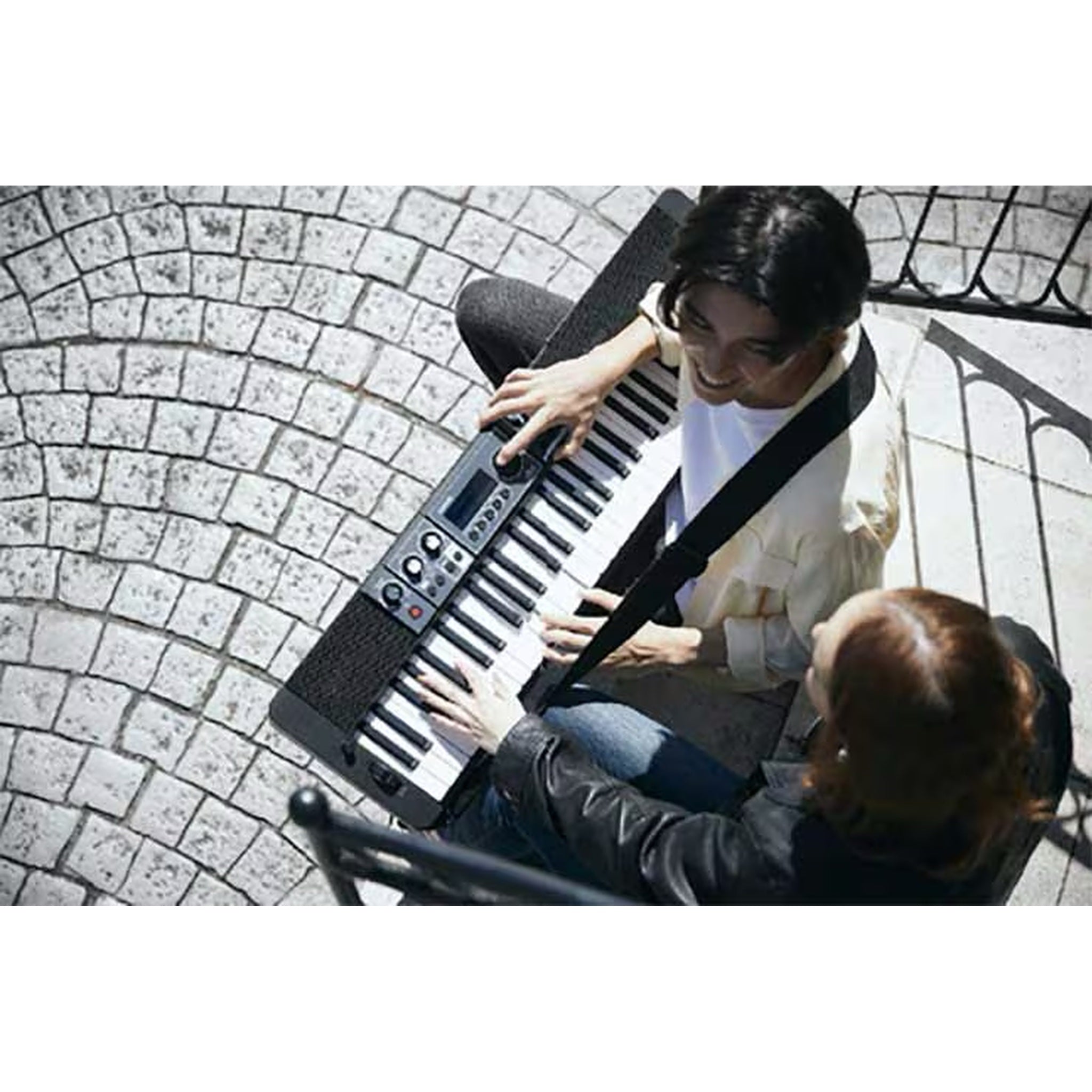 Casio CT-S500 Casiotone 61-Key Arranger Keyboard - Black