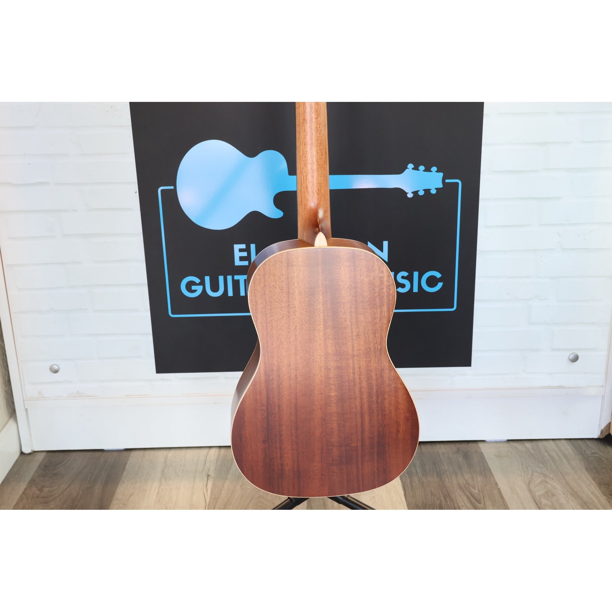 Kala KA-SA-B All-Solid Acacia Baritone Ukulele