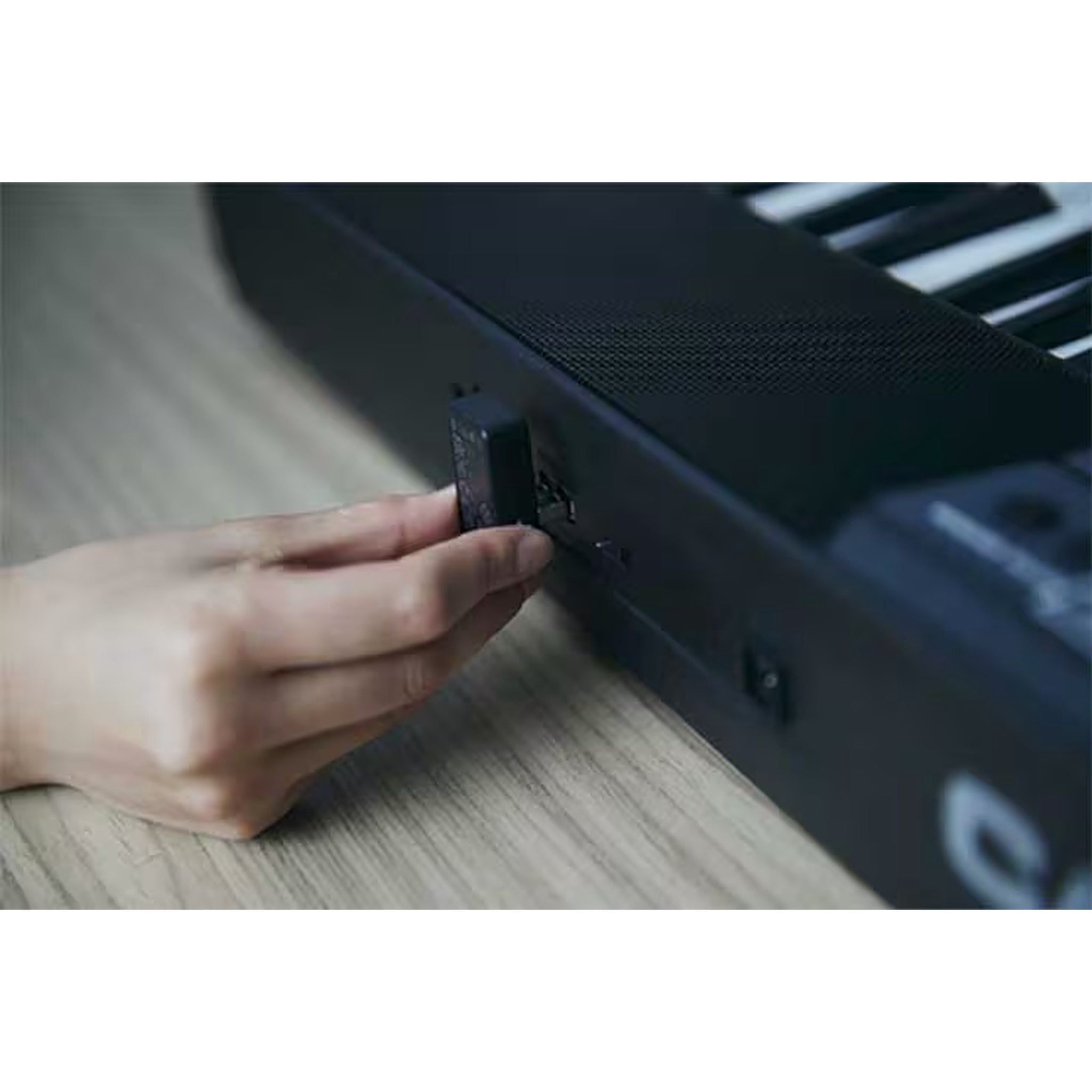 Casio CT-S500 Casiotone 61-Key Arranger Keyboard - Black