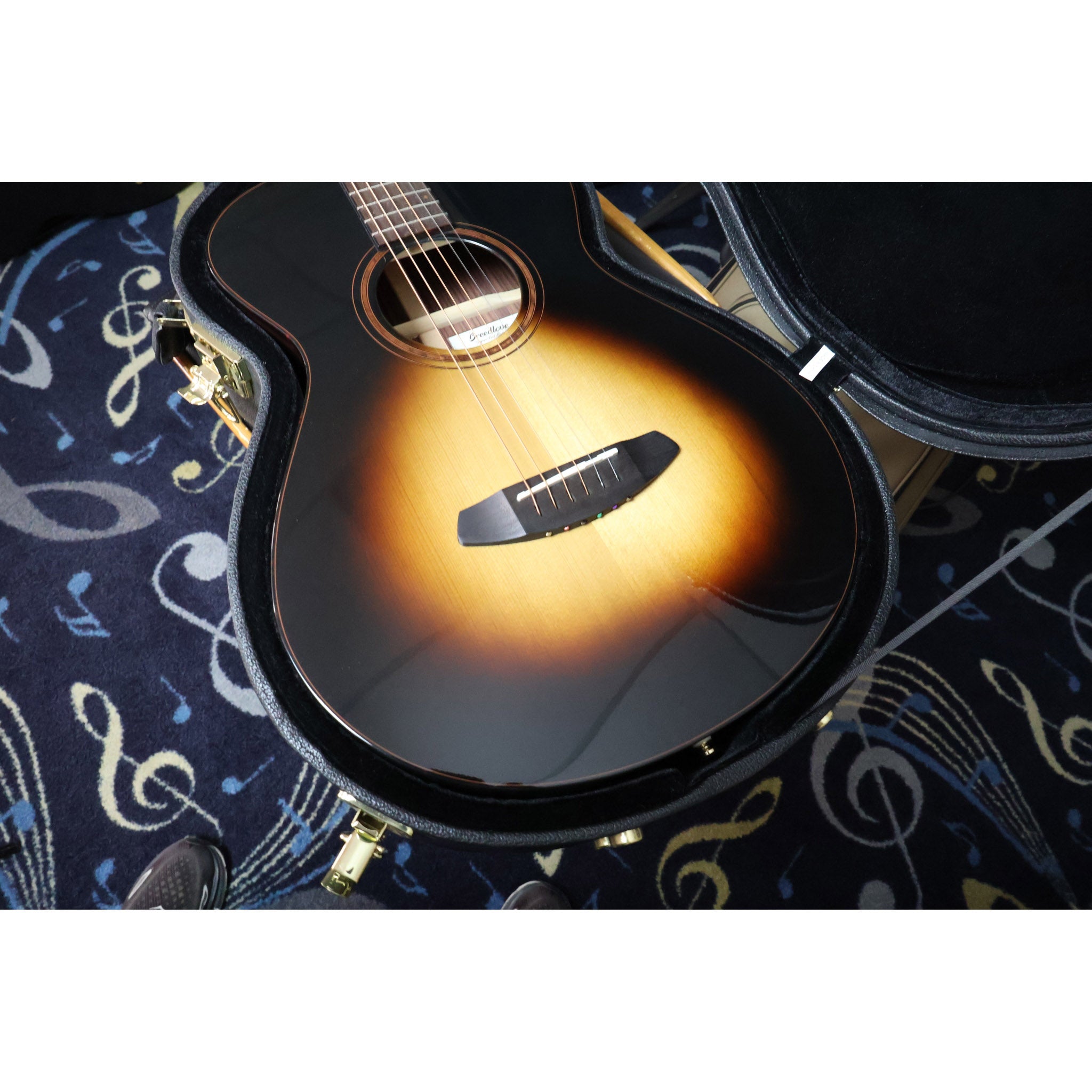 Breedlove Performer Pro Concertina Acoustic-Electric – Tobacco Burst | European Spruce / Rosewood | Fishman Flex Plus-T | Hardshell Case Included