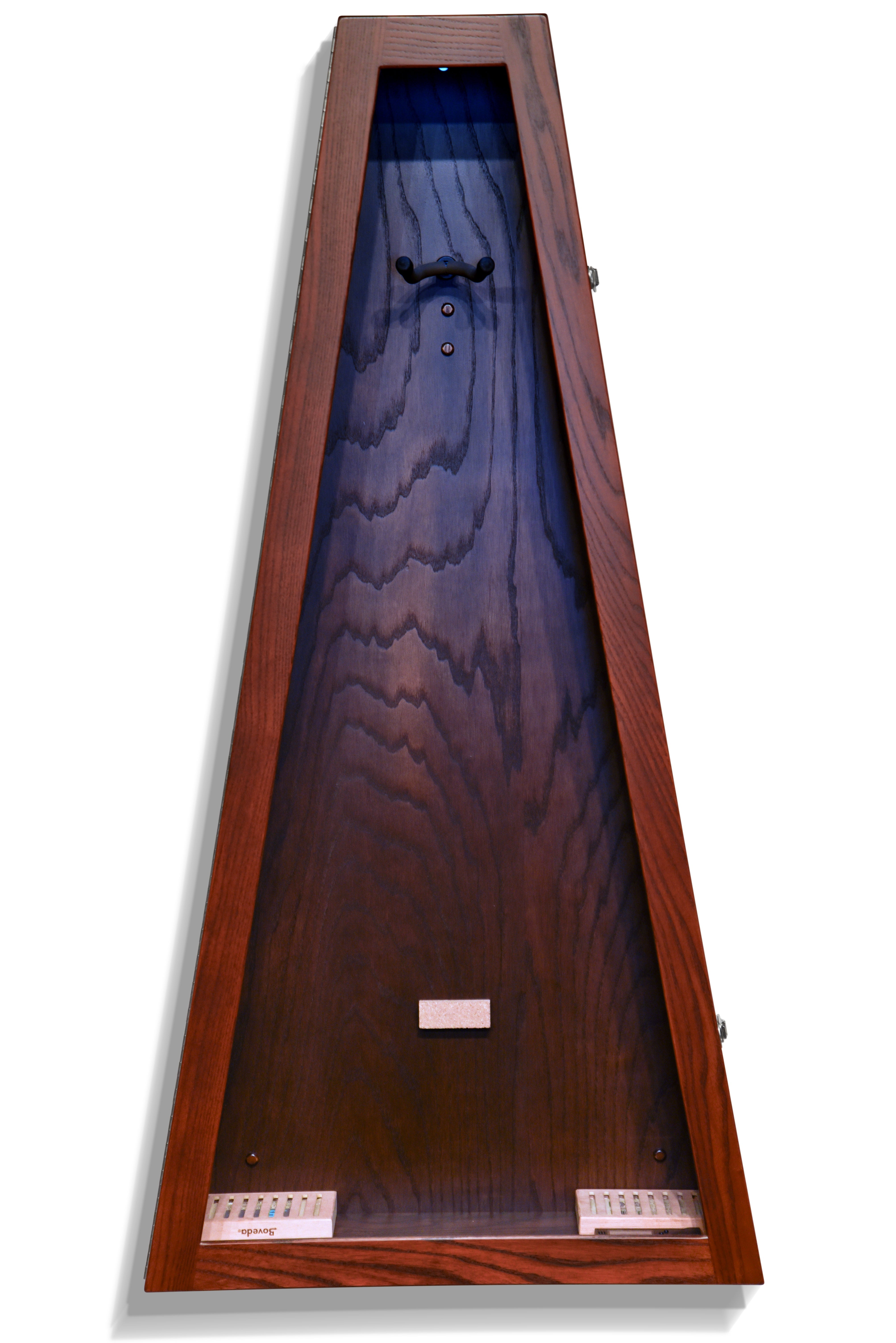 ClimaCase Triangle Humidor - Northern White Ash with Coffee Stain