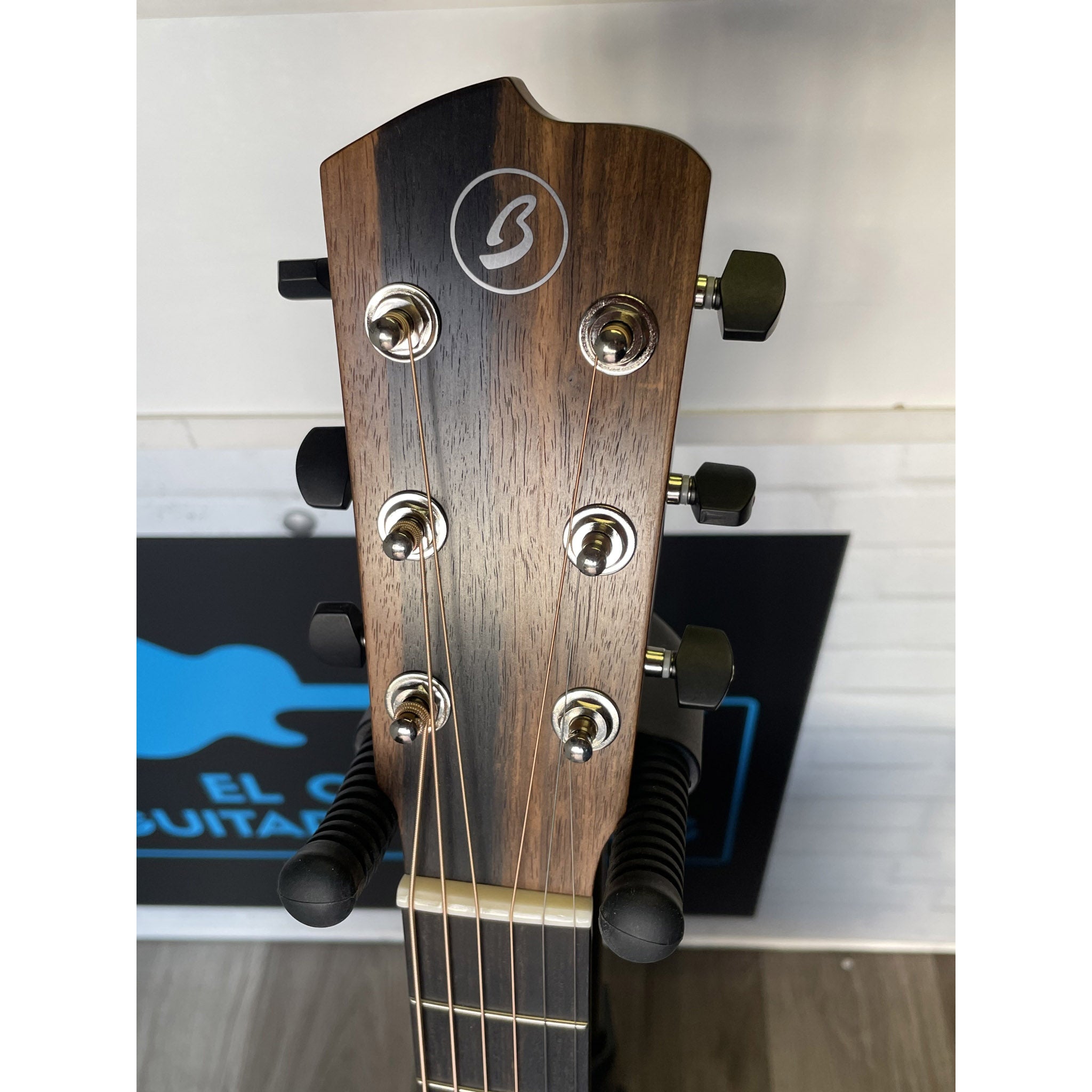NAMM 2026 Show Piece Breedlove Roots Dreadnought SMe Edgeburst at El Cajon Guitars & Music, ecgmusic.com headstock