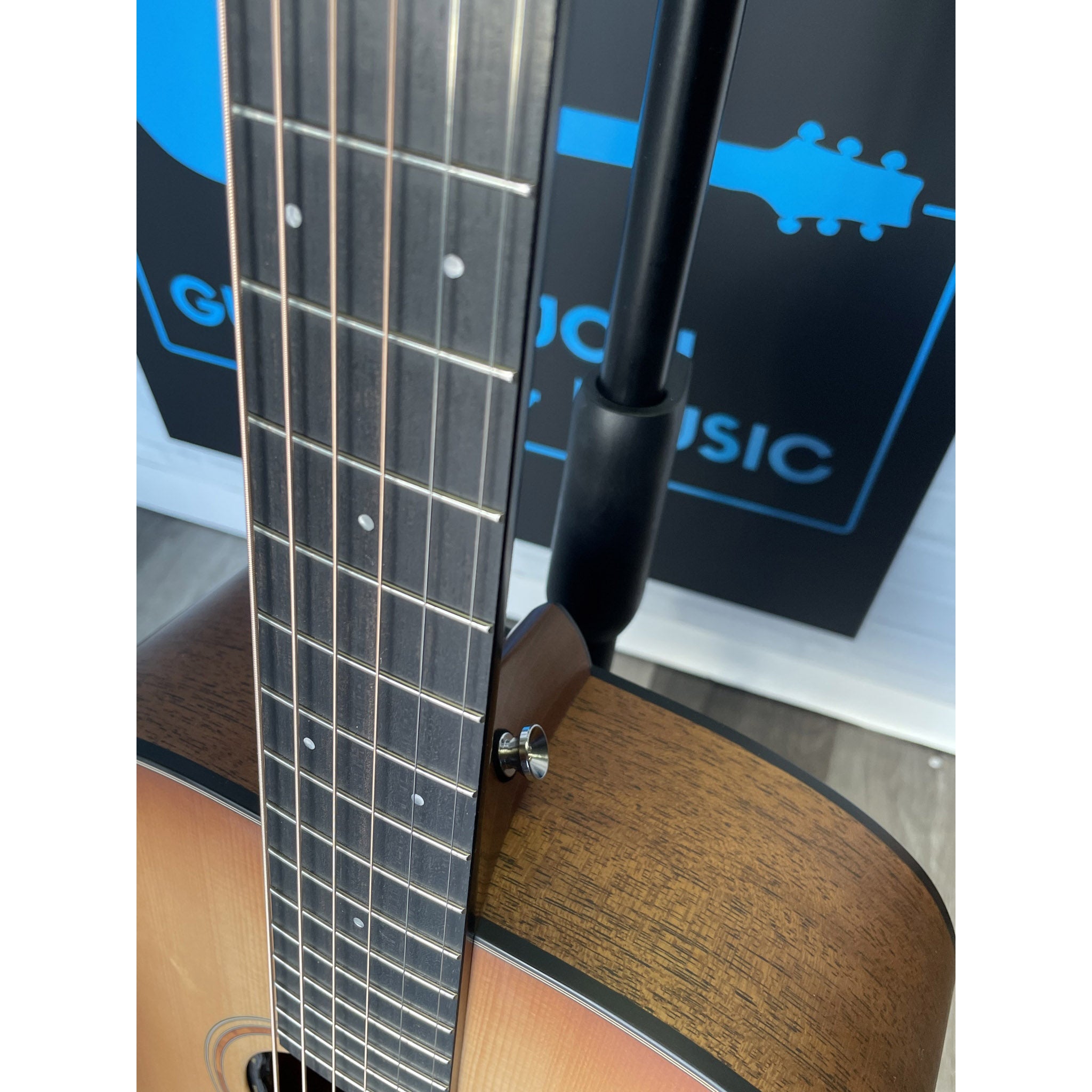 NAMM 2026 Show Piece Breedlove Roots Dreadnought SMe Edgeburst at El Cajon Guitars & Music, ecgmusic.com neck to body