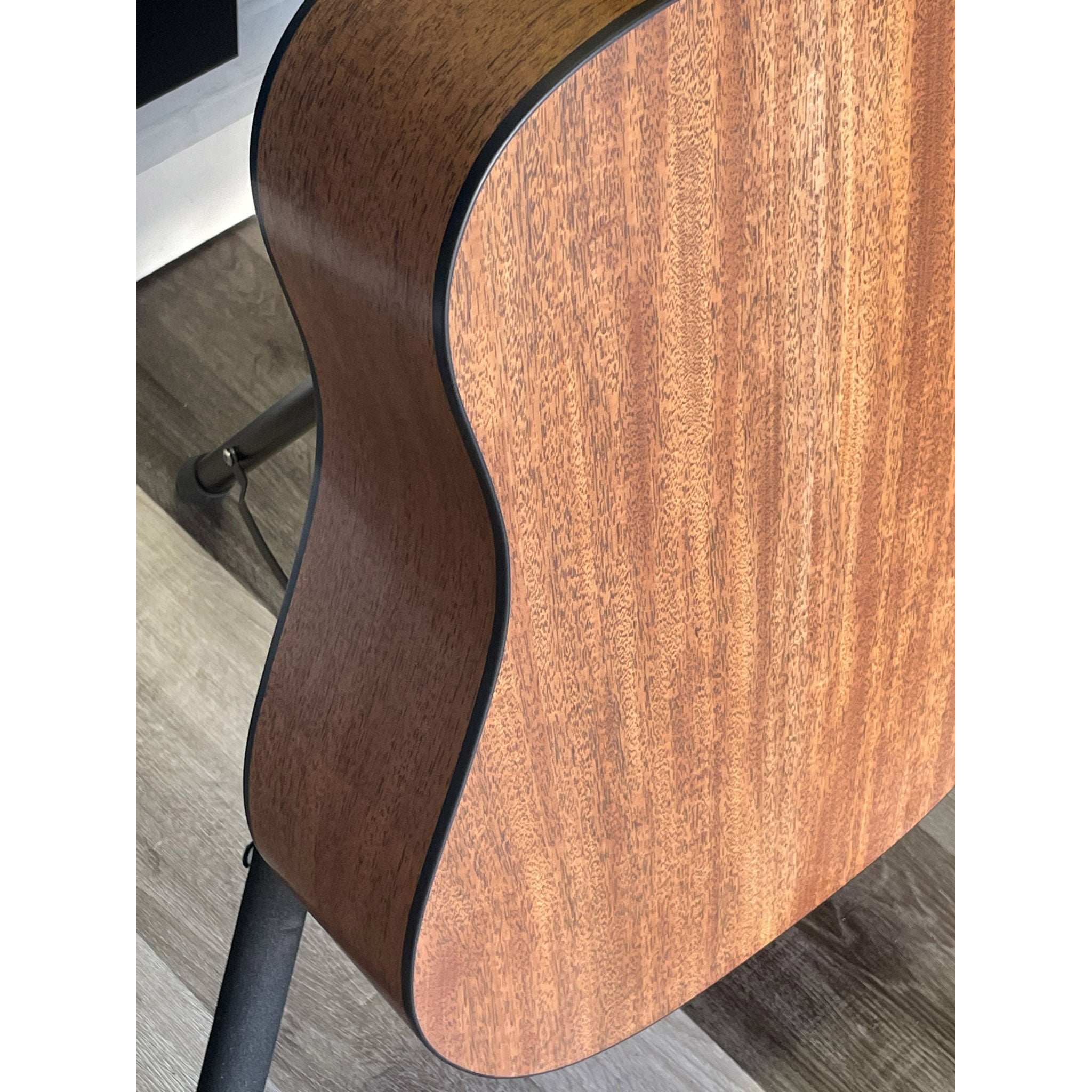 NAMM 2026 Show Piece Breedlove Roots Dreadnought SMe Edgeburst at El Cajon Guitars & Music, ecgmusic.com side back