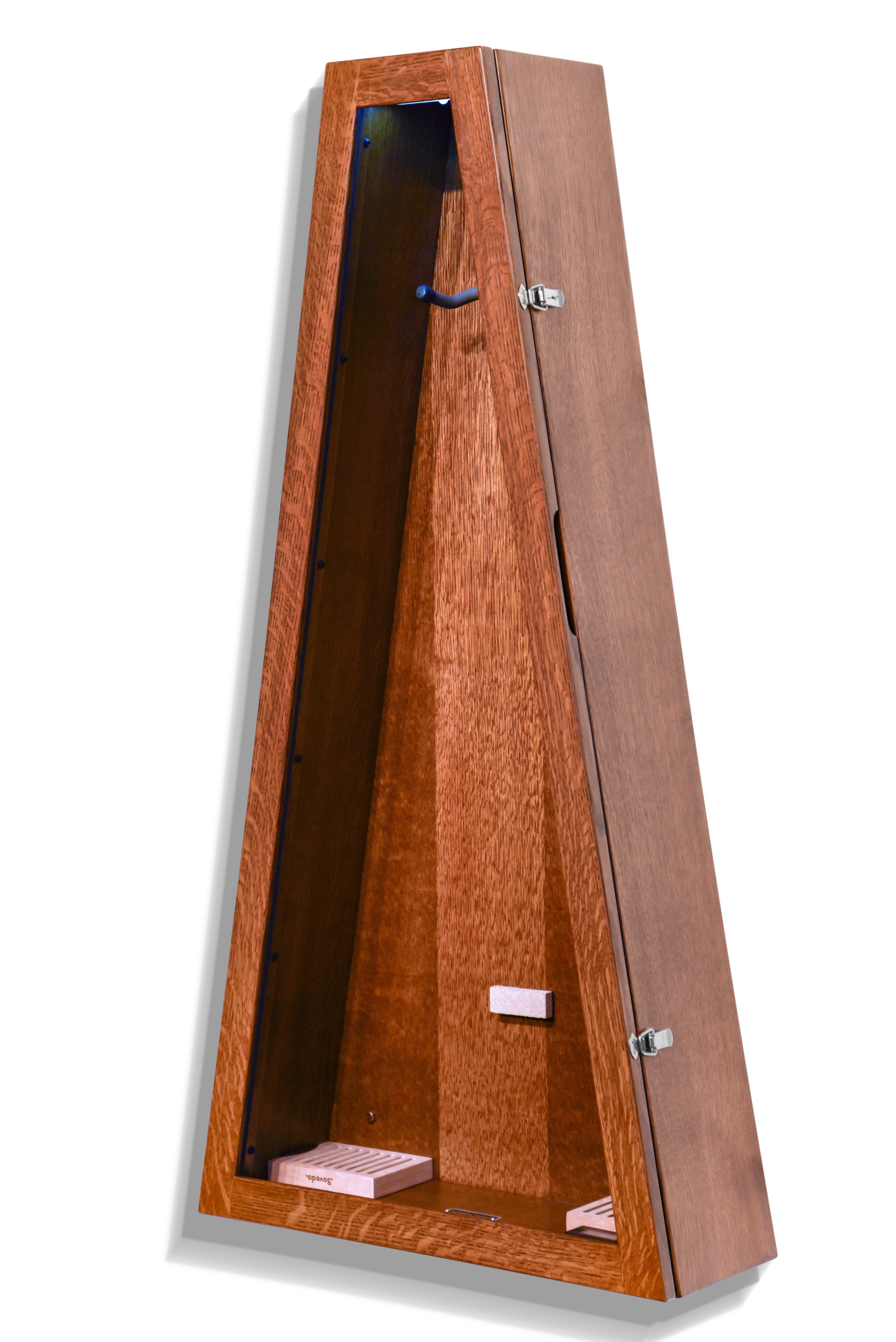 ClimaCase Triangle Humidor - Quartersawn White Oak with Boston Stain