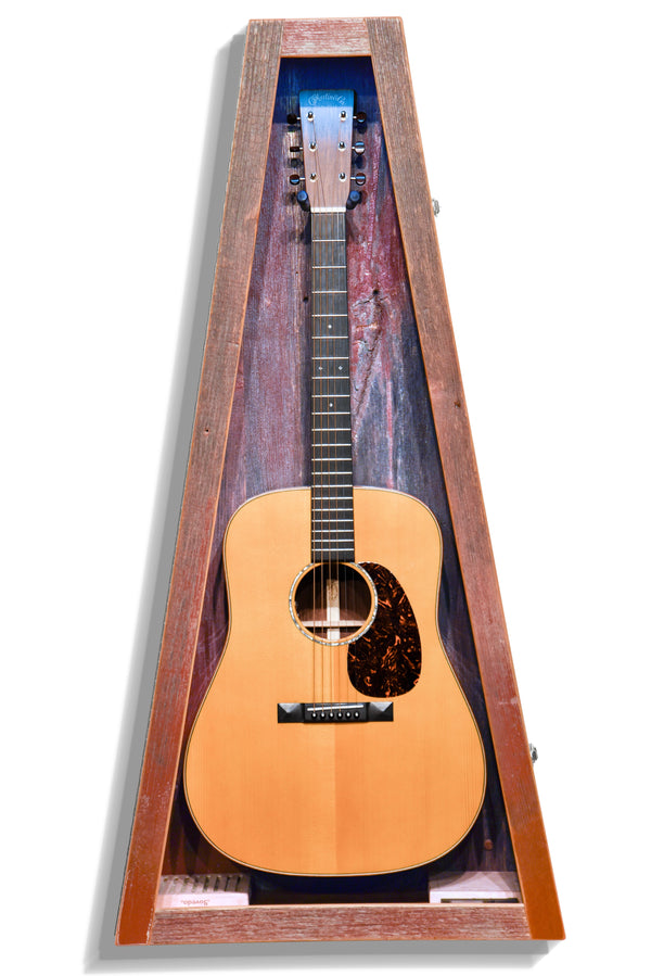 ClimaCase Triangle Humidor - Reclaimed Barnwood (Red)