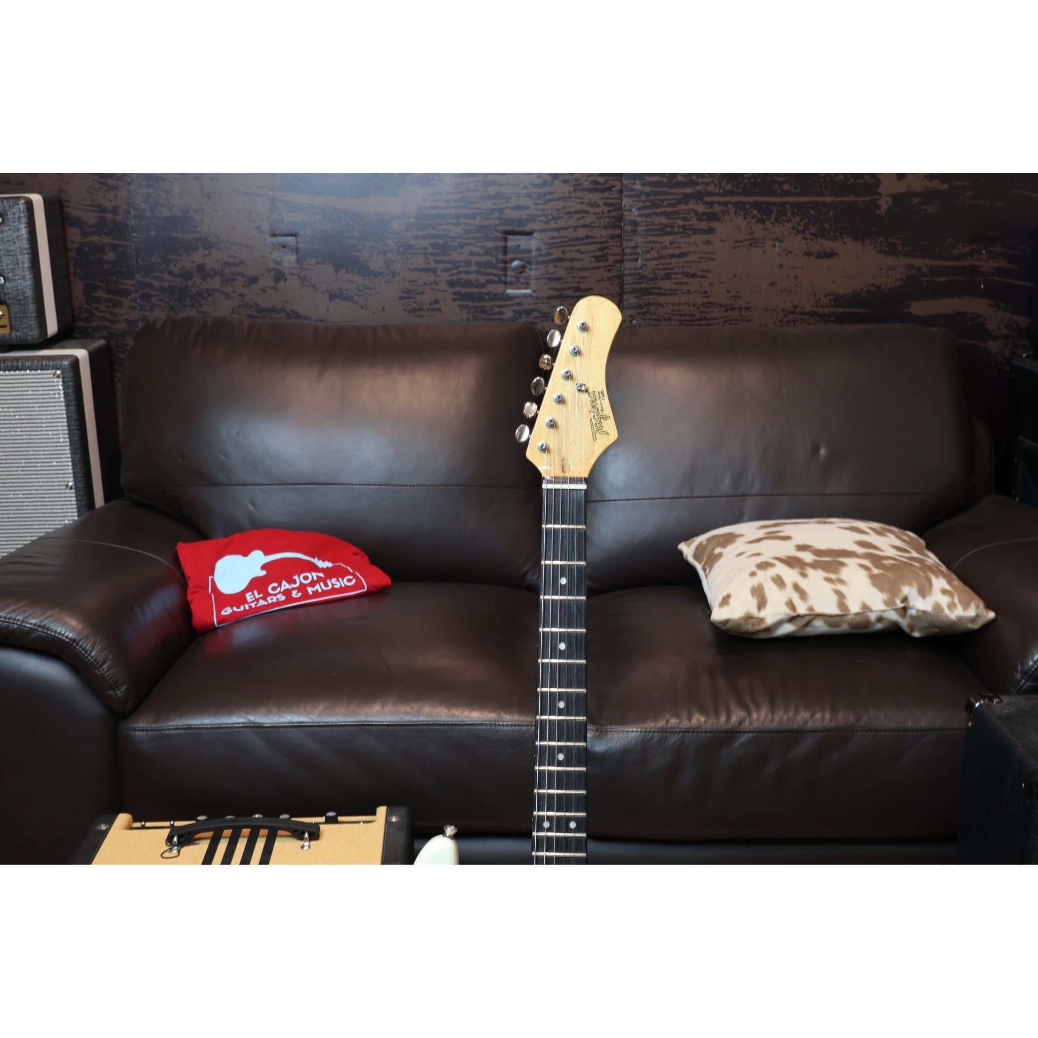 Tagima T635 Classic Strat-Style Electric Guitar – Olympic White
