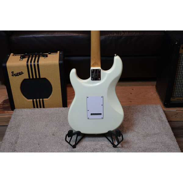 Tagima T635 Classic Strat-Style Electric Guitar – Olympic White
