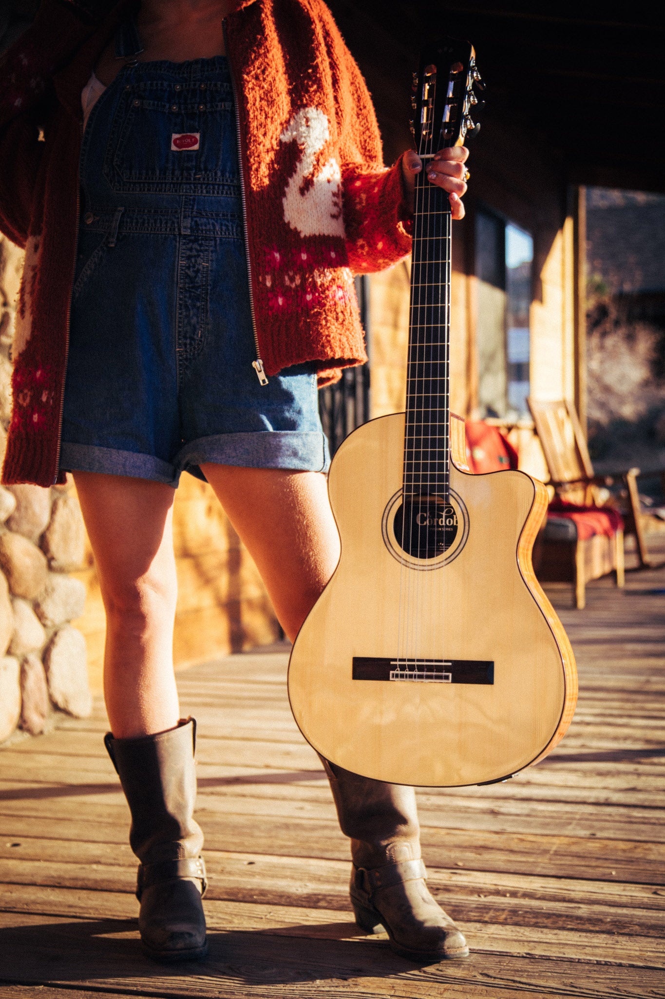 Córdoba Fusion 5 Nylon String Crossover Classical Guitar