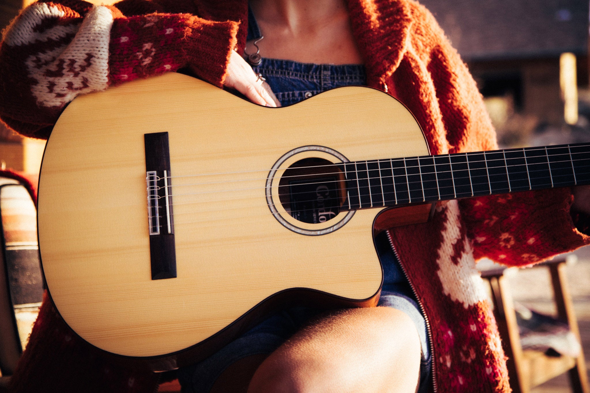 Córdoba Fusion 5 Nylon String Crossover Classical Guitar