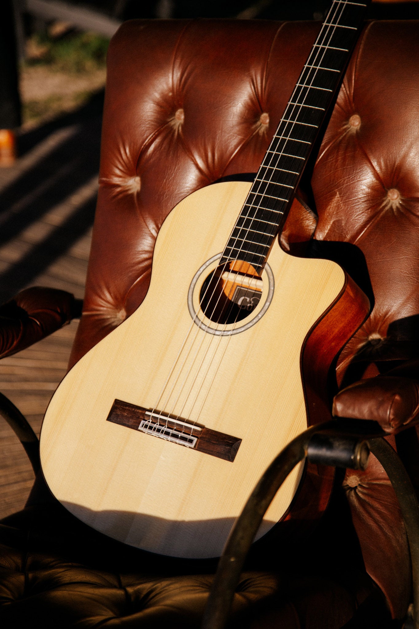 Córdoba Fusion 5 Nylon String Crossover Classical Guitar