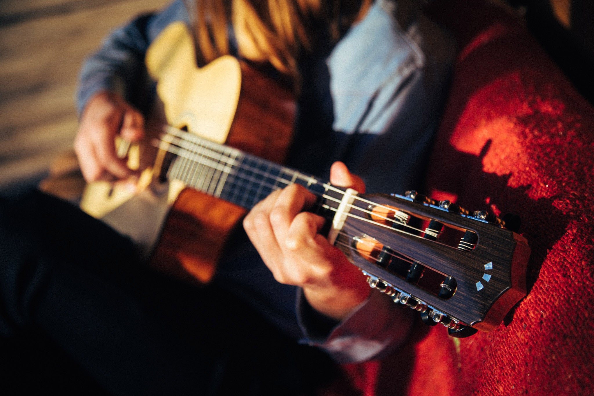 Córdoba Fusion 5 Nylon String Crossover Classical Guitar