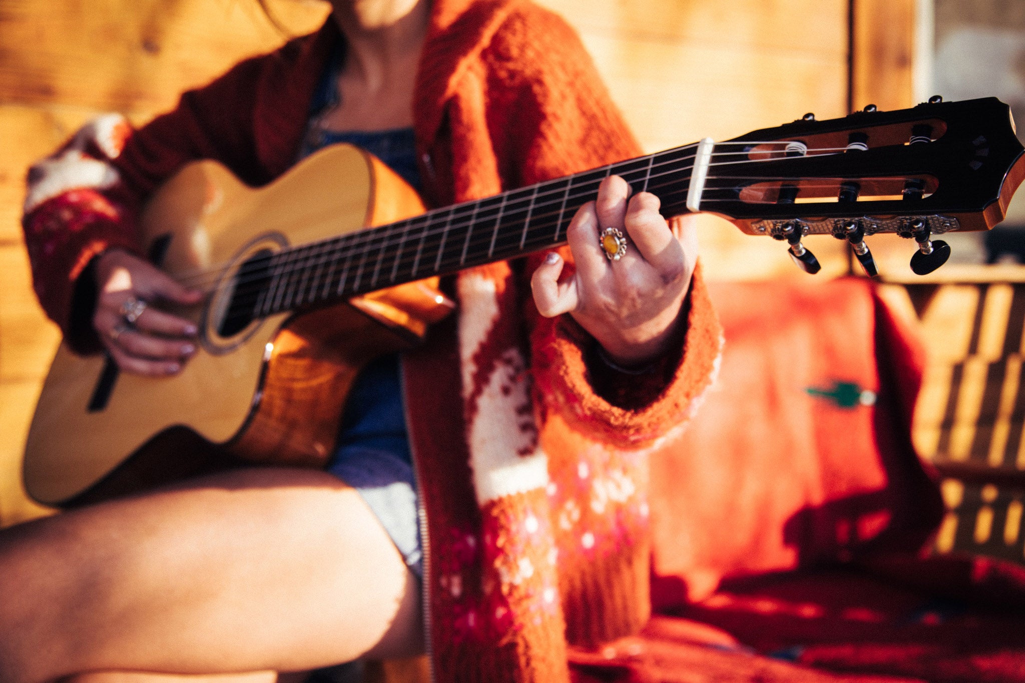 Córdoba Fusion 5 Nylon String Crossover Classical Guitar