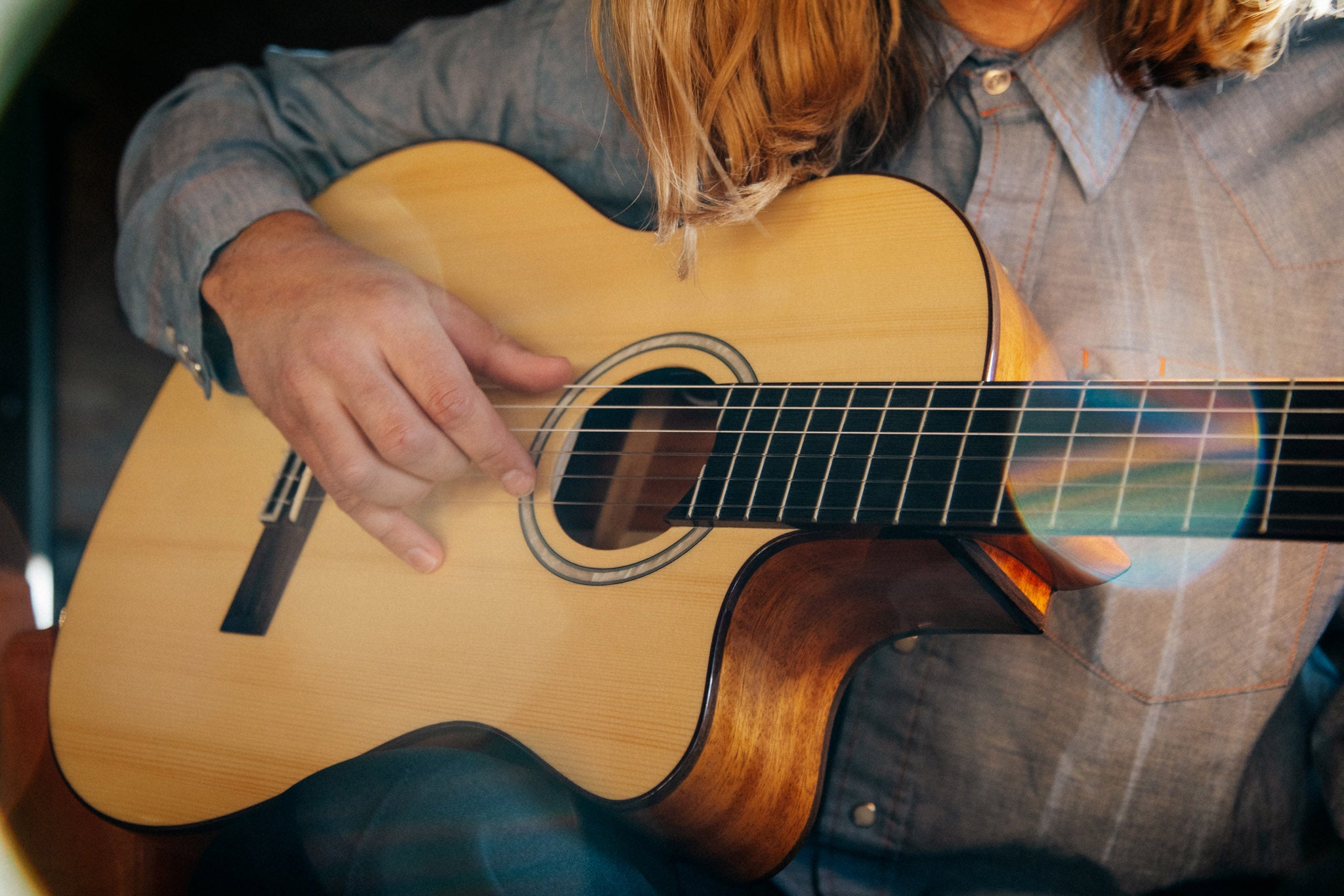 Córdoba Fusion 5 Nylon String Crossover Classical Guitar