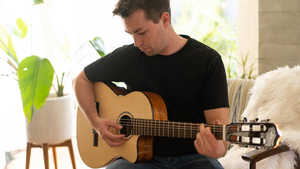Córdoba Fusion 5 Nylon String Crossover Classical Guitar