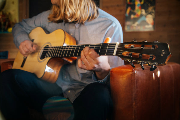 Córdoba Fusion 5 Nylon String Crossover Classical Guitar