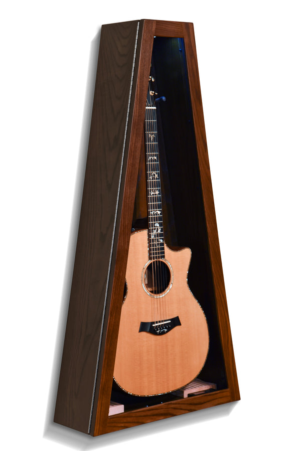 ClimaCase Triangle Humidor - Northern White Ash with Coffee Stain