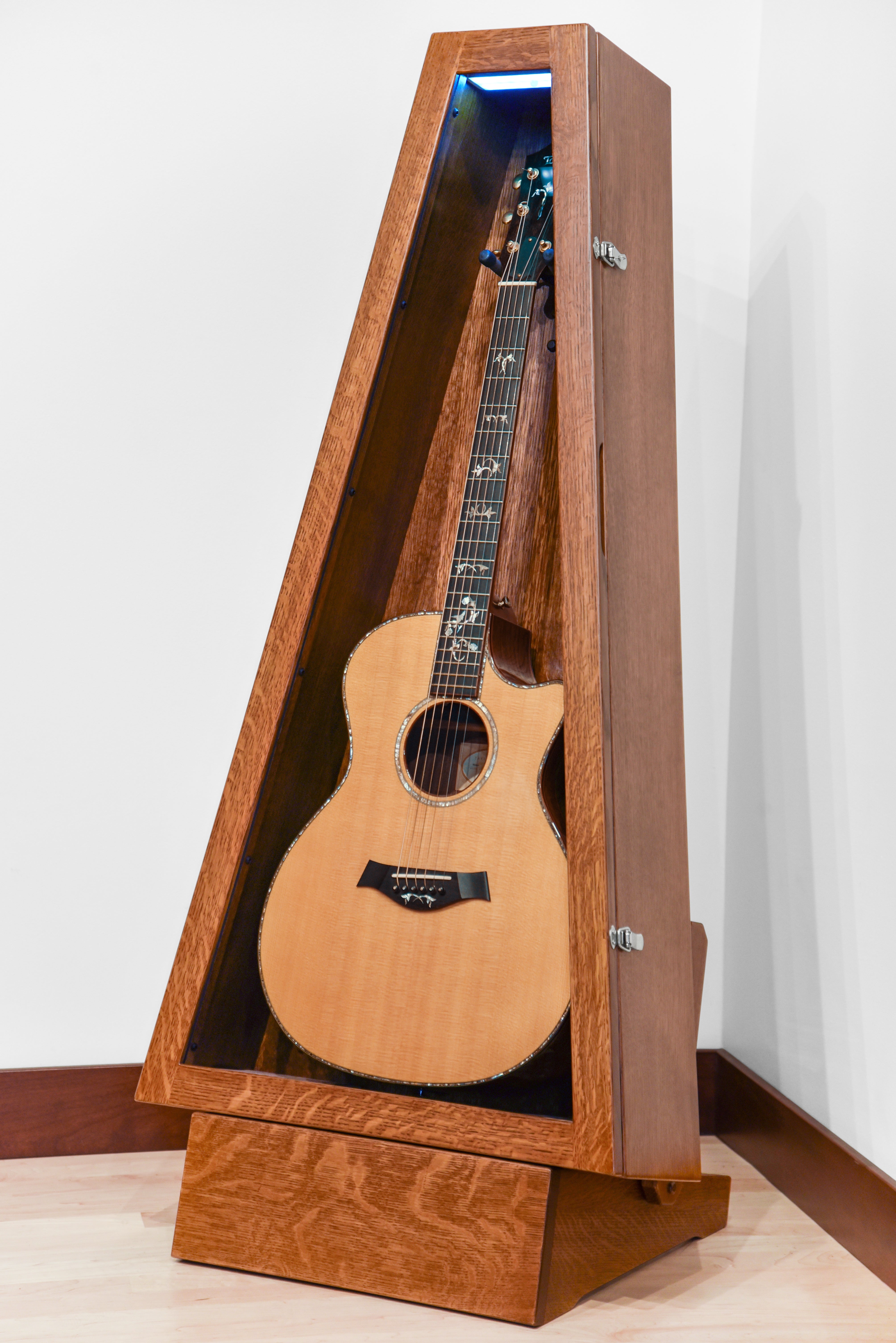 ClimaStand Triangle Humidor with Base - Quartersawn White Oak with Boston Stain