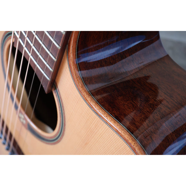 LAG T118DCE Dreadnought Cutaway Acoustic-Electric Guitar