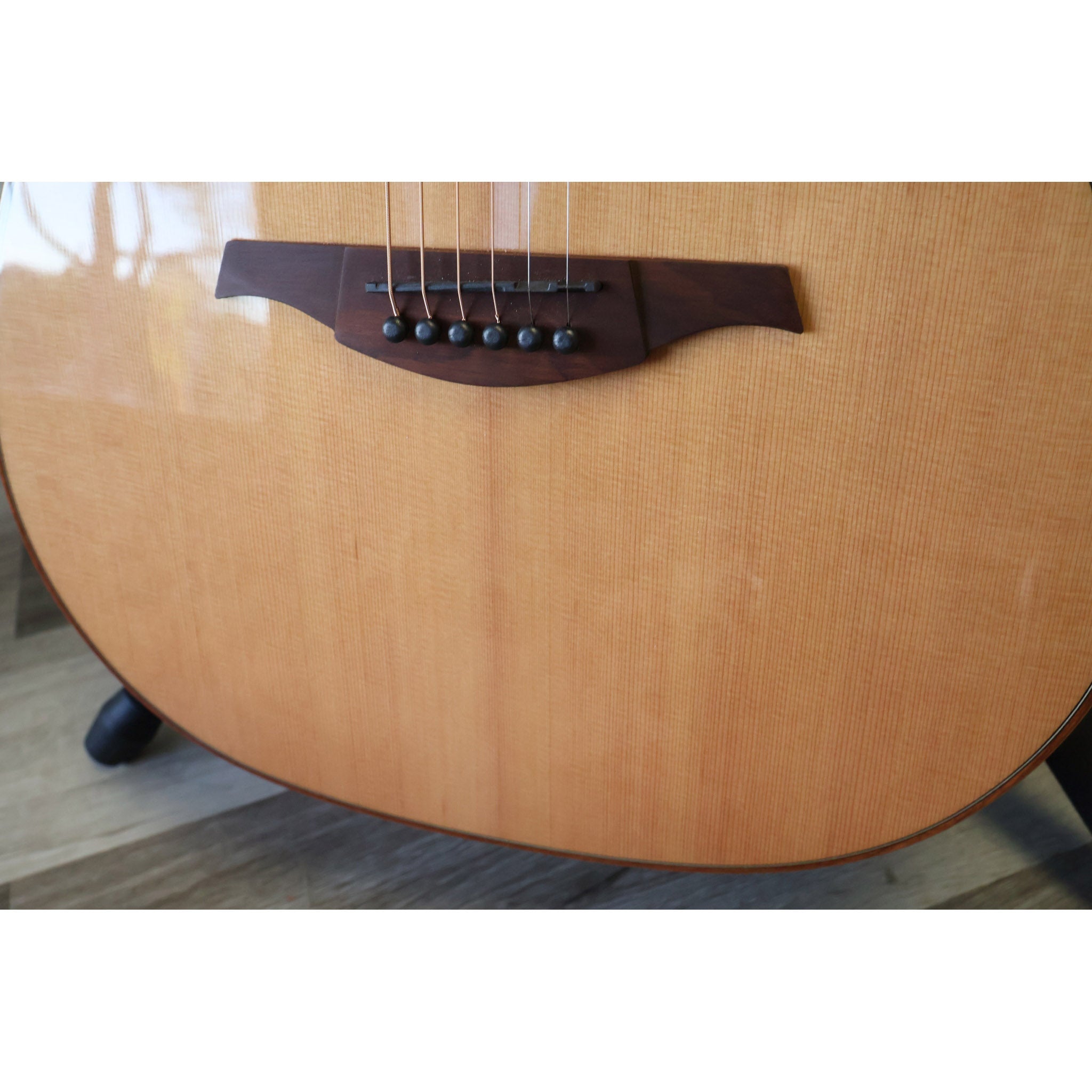 LAG T118DCE Dreadnought Cutaway Acoustic-Electric Guitar