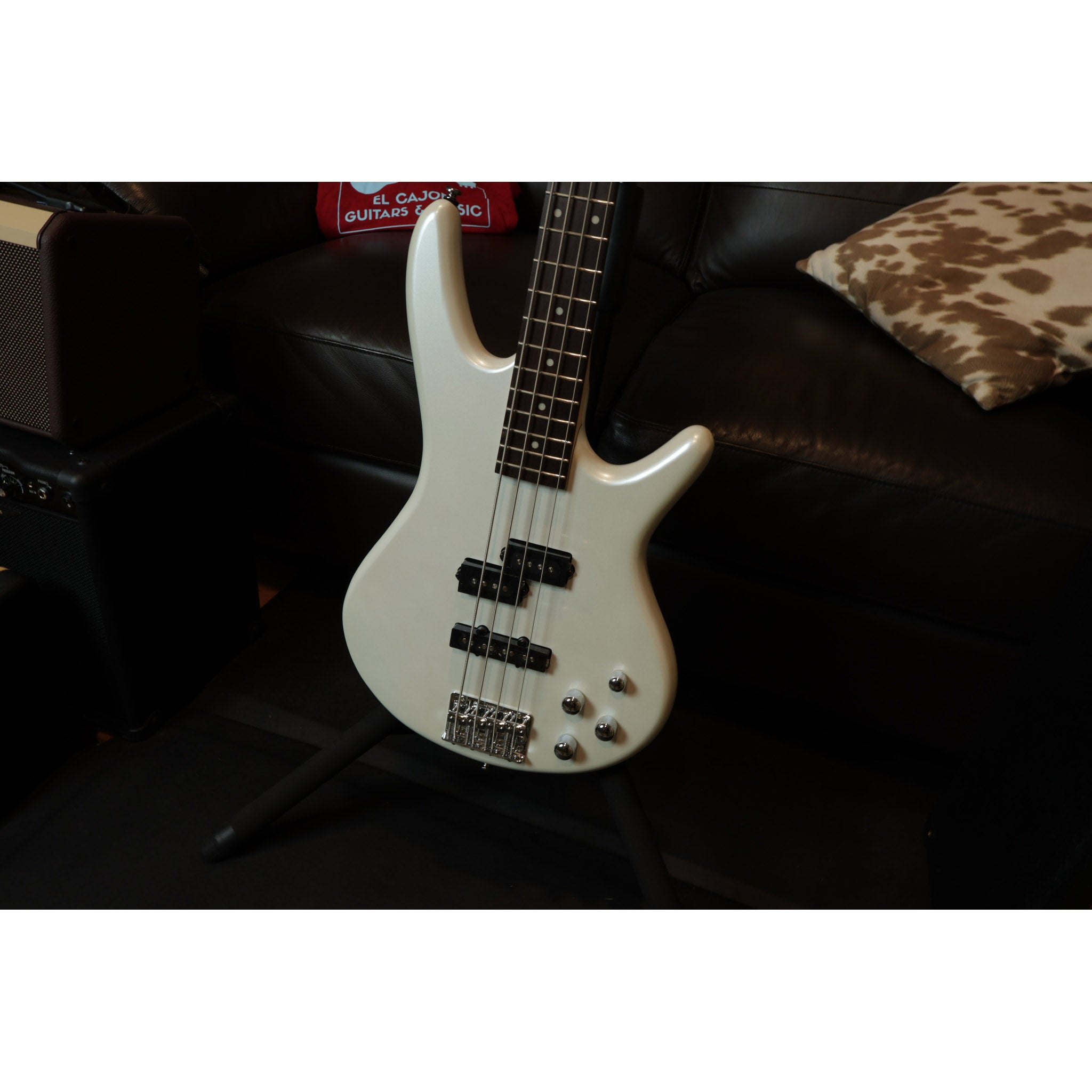 Ibanez GSR200 Gio SR 4-String Electric Bass