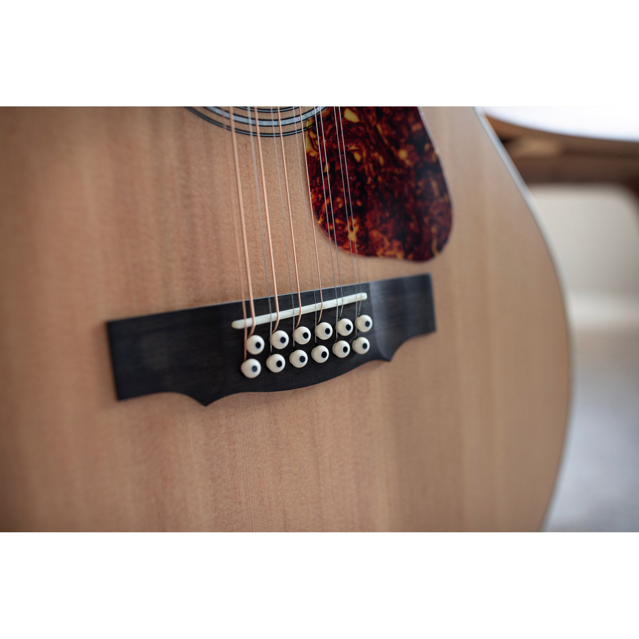 Guild F-2512E Maple Blonde 12-String Jumbo Acoustic Electric