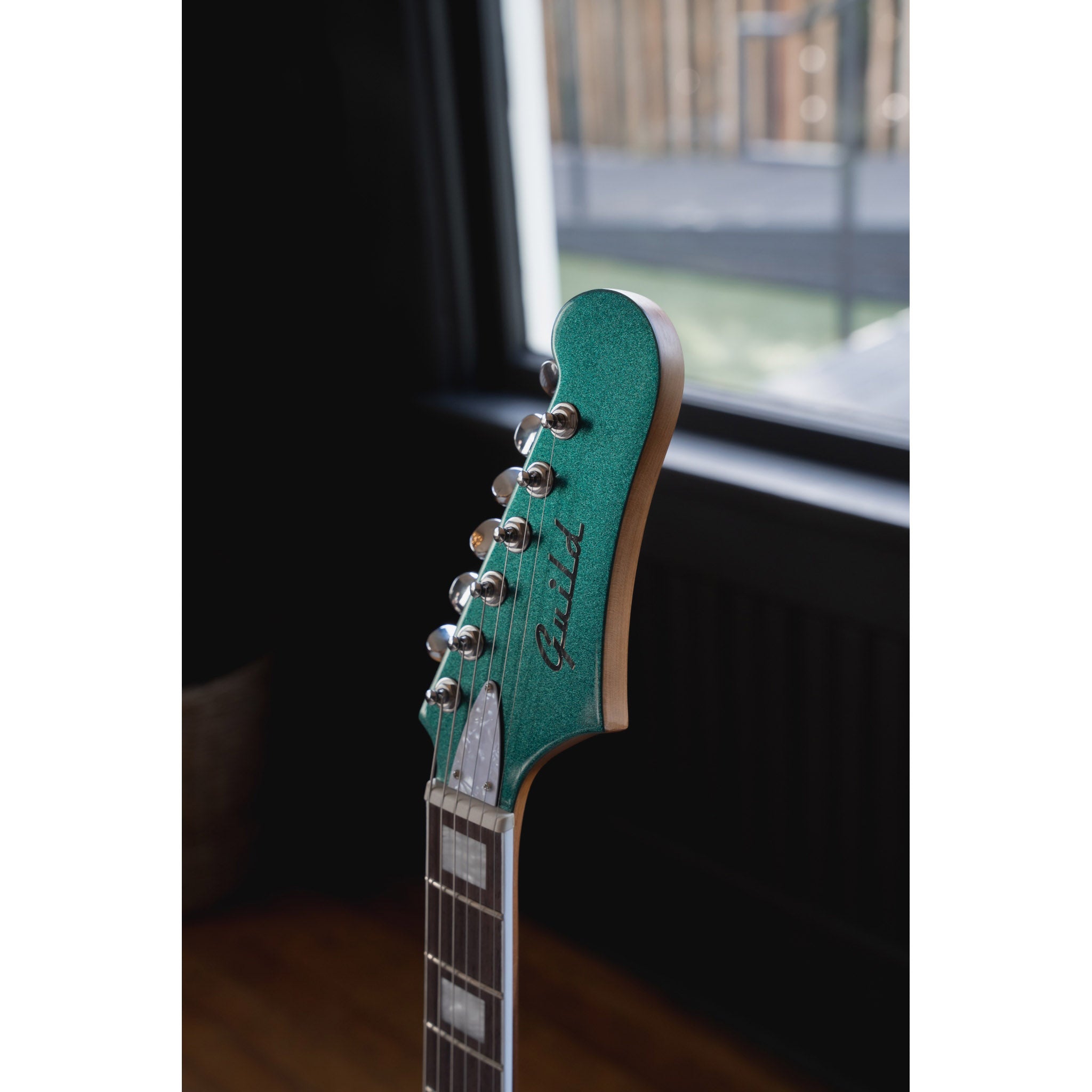 Guild Surfliner Deluxe – Evergreen Metallic