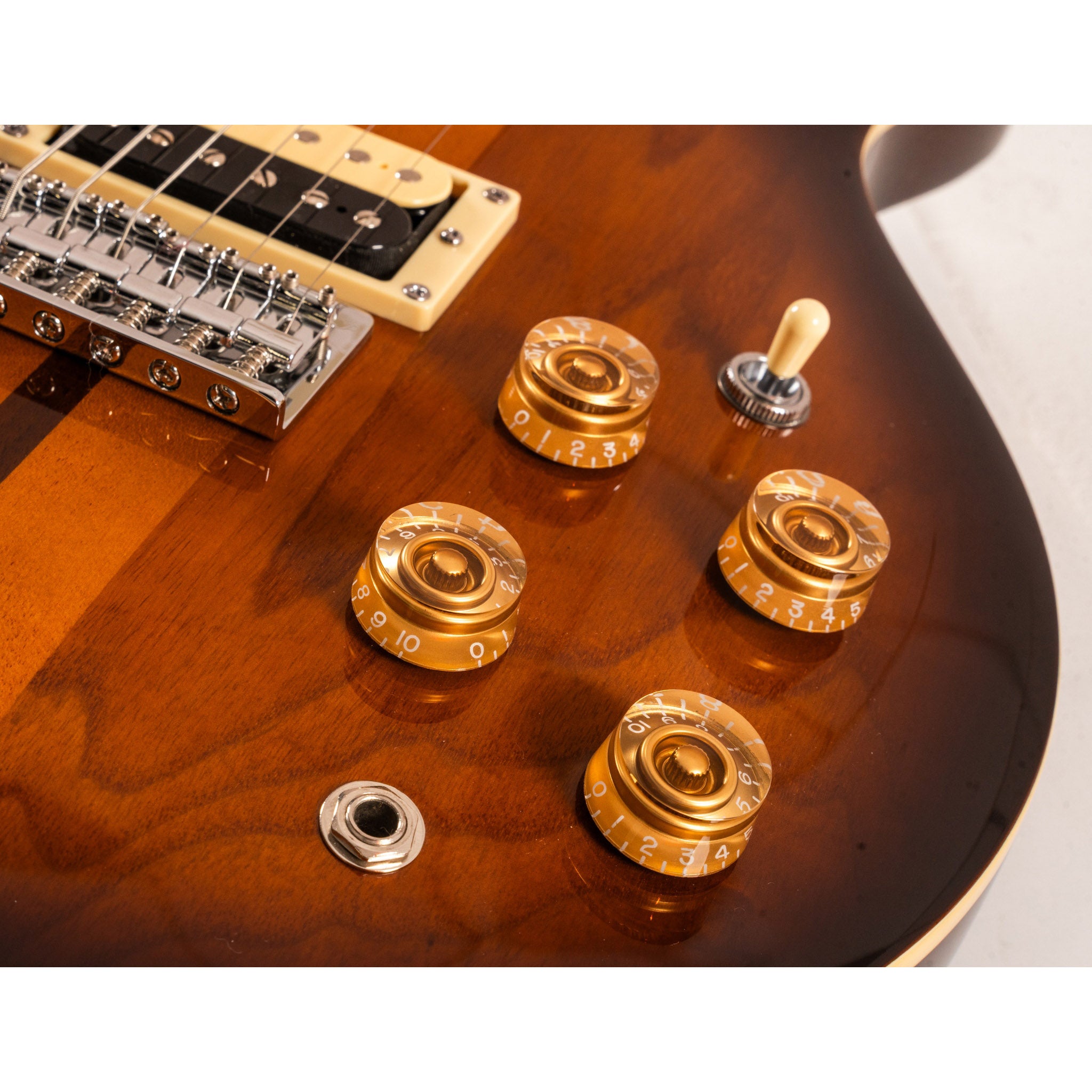 Washburn Wing Series Hawk H10TS-U – Tobacco Sunburst – In Stock