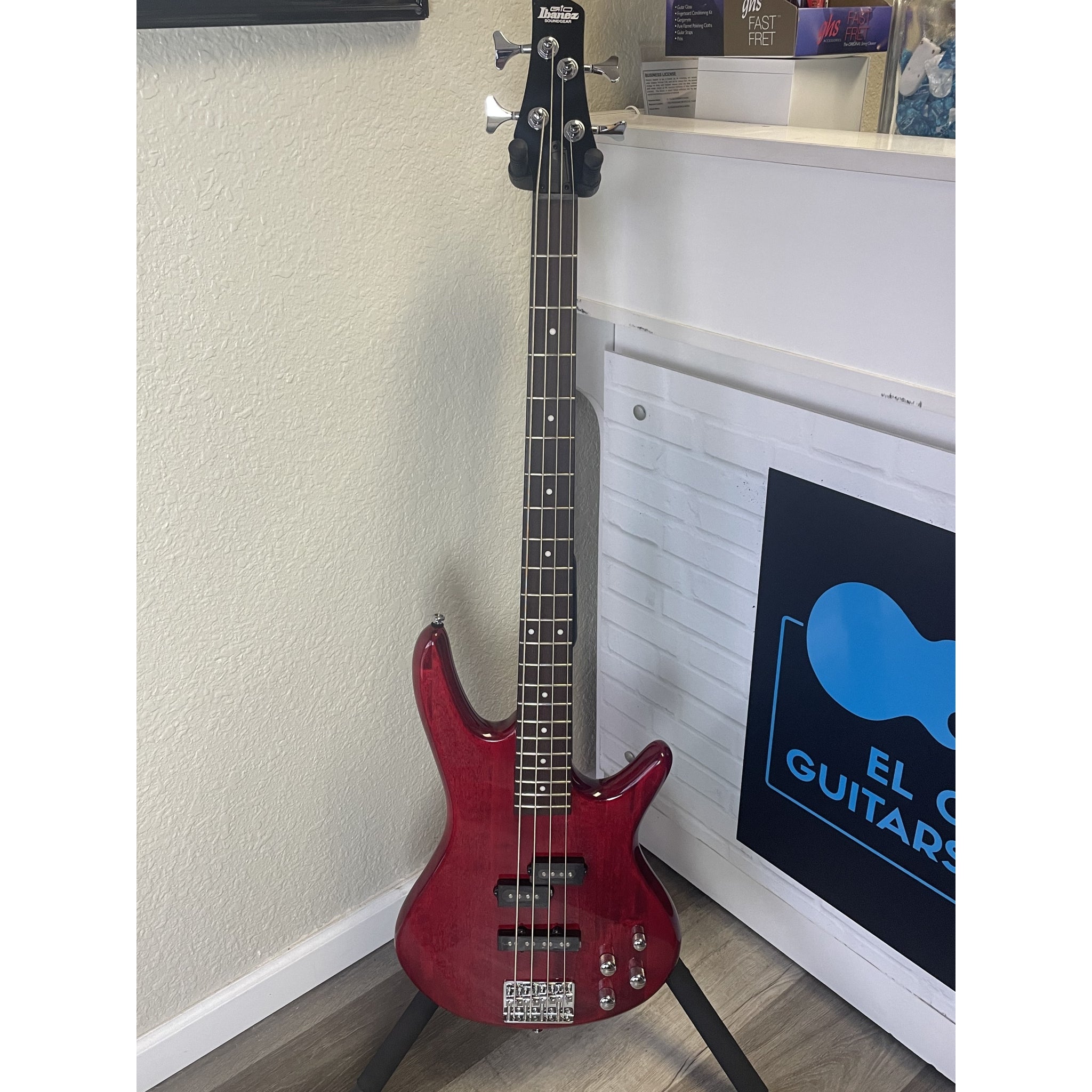 Ibanez GSR200 Gio SR 4-String Electric Bass - Transparent Red