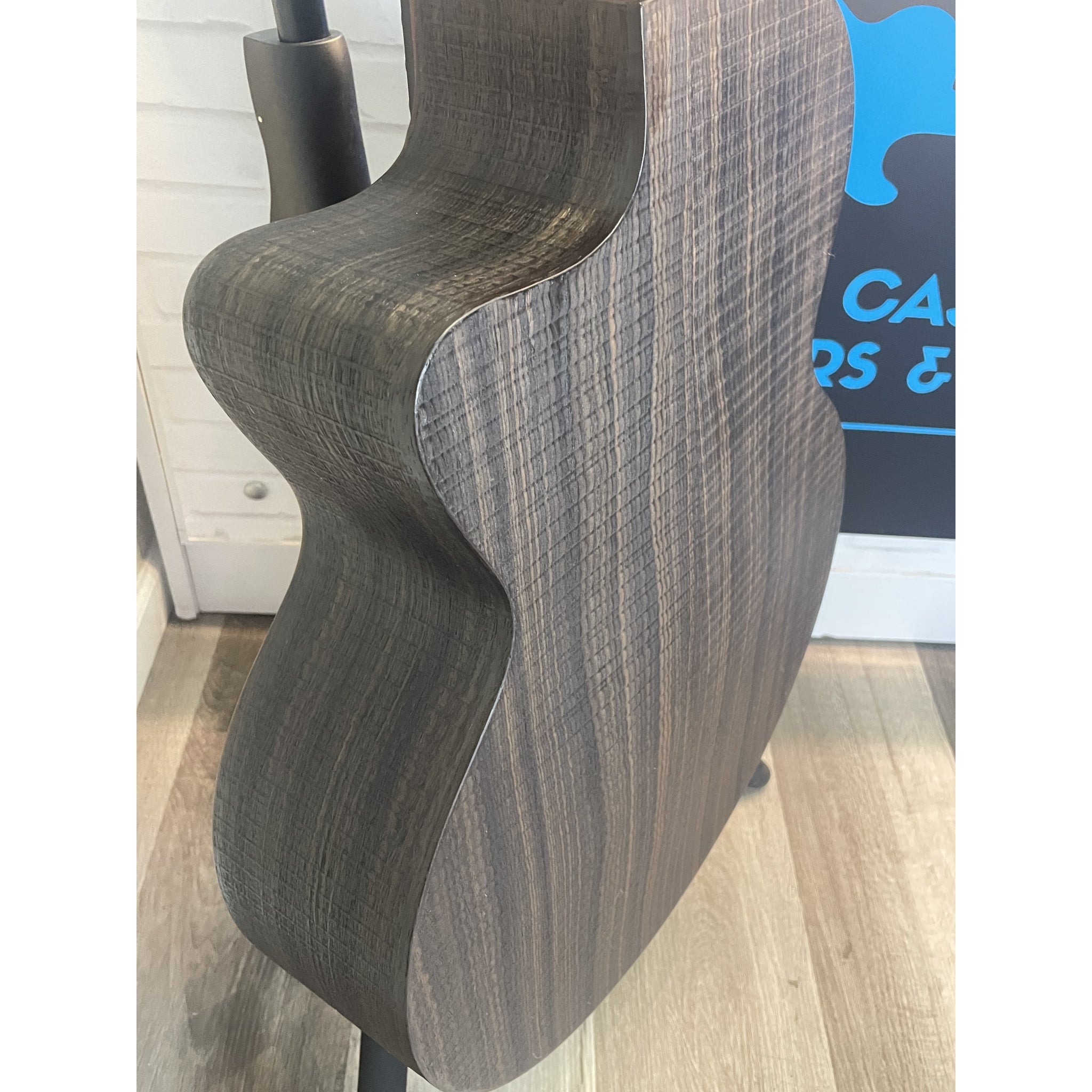 LAG Green Guitars SAUVAGE-L-ACE Auditorium Cutaway Acoustic-Electric Left-Handed