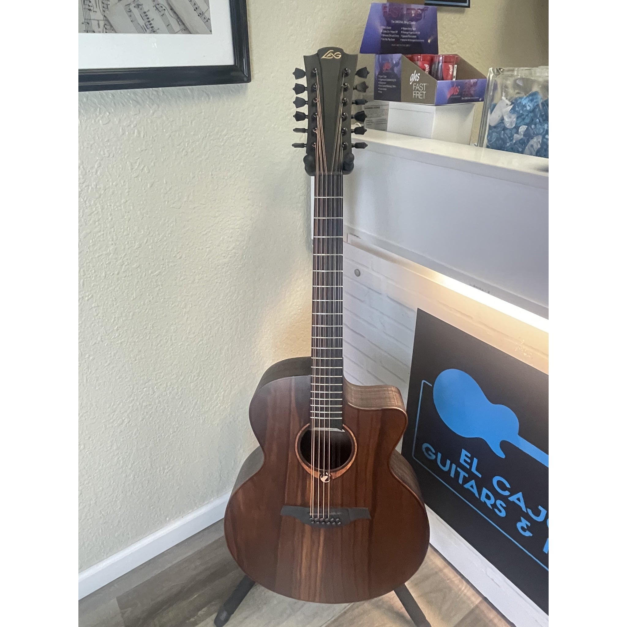 LAG Green Guitars SAUVAGE-L-ACE Auditorium Cutaway Acoustic-Electric Left-Handed