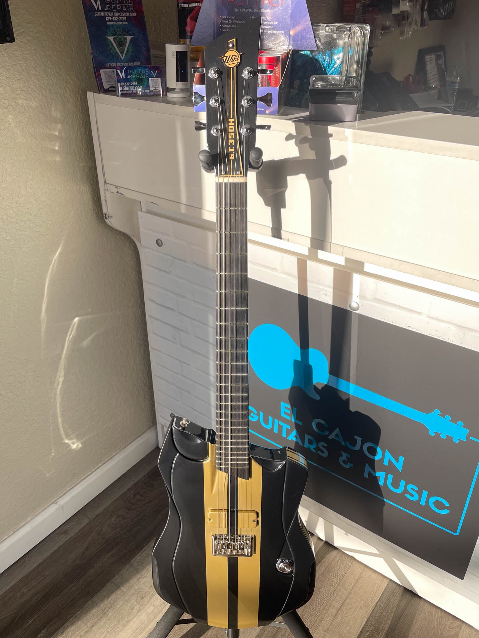 Wild Custom Guitars 1966 FORD MUSTANG GT350H